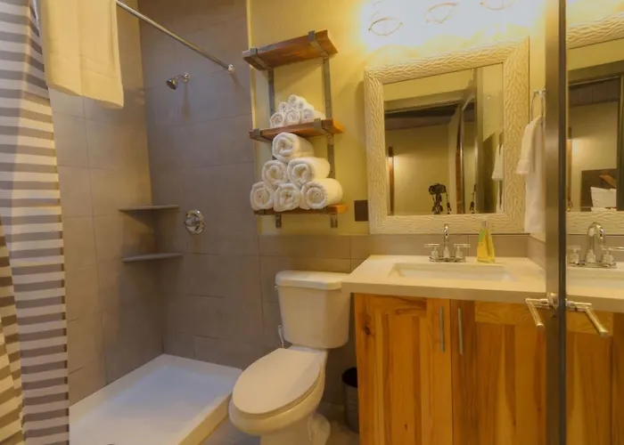 Unit 9 - Slide Rock Holiday home *